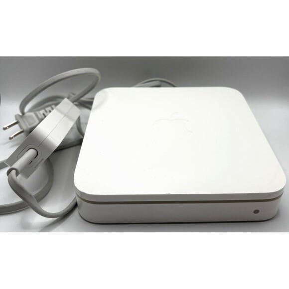 Apple AirPort Extreme 5th Gen A1408 Wireless WiFi Router Dual-Band MD031LL/A - Picture 1 of 8